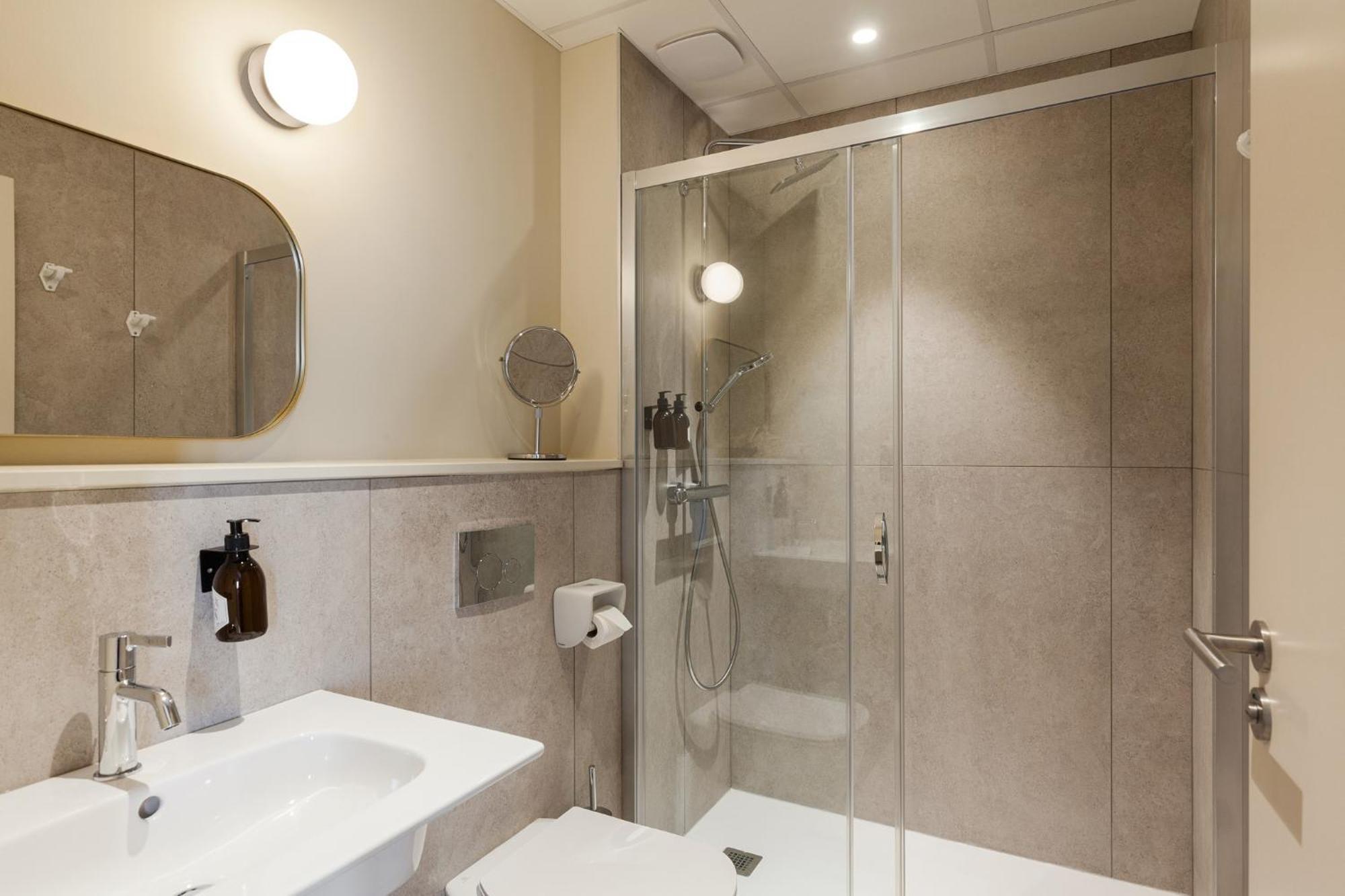 Hotel Gambettes - Entree Autonome, Reception En Ligne - Encore Mieux Лимож Экстерьер фото