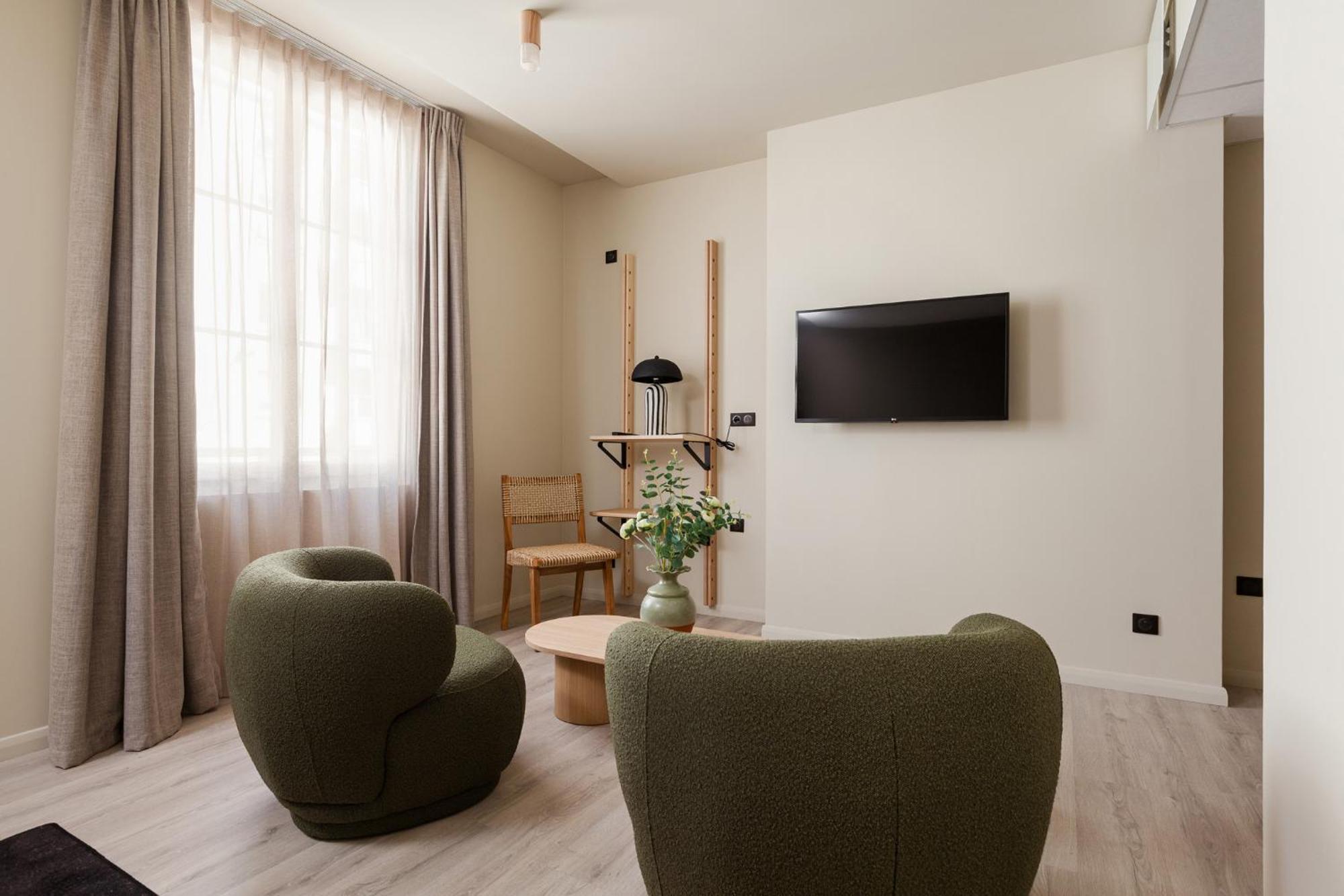 Hotel Gambettes - Entree Autonome, Reception En Ligne - Encore Mieux Лимож Экстерьер фото